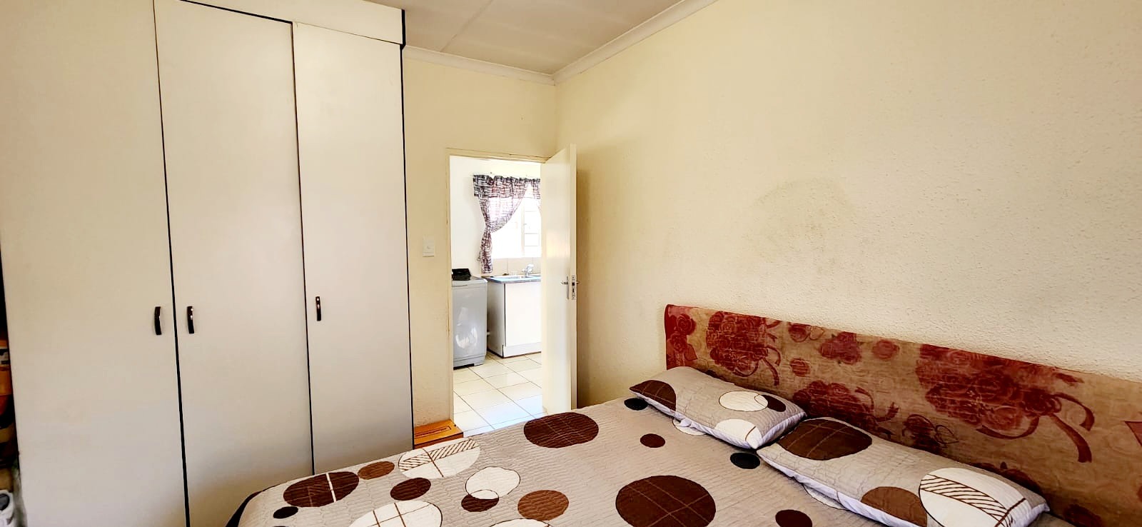 1 Bedroom Property for Sale in Rustenburg Central North West